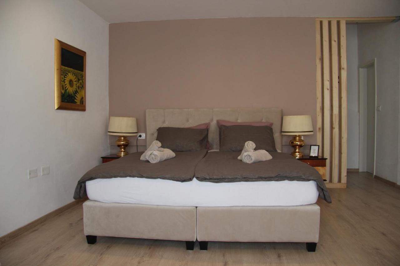 Apartment Da Vita Ровинь Экстерьер фото
