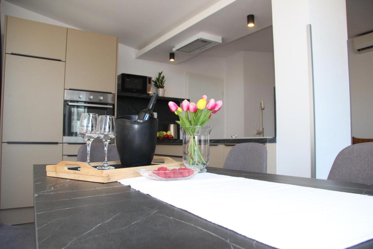 Apartment Da Vita Ровинь Экстерьер фото